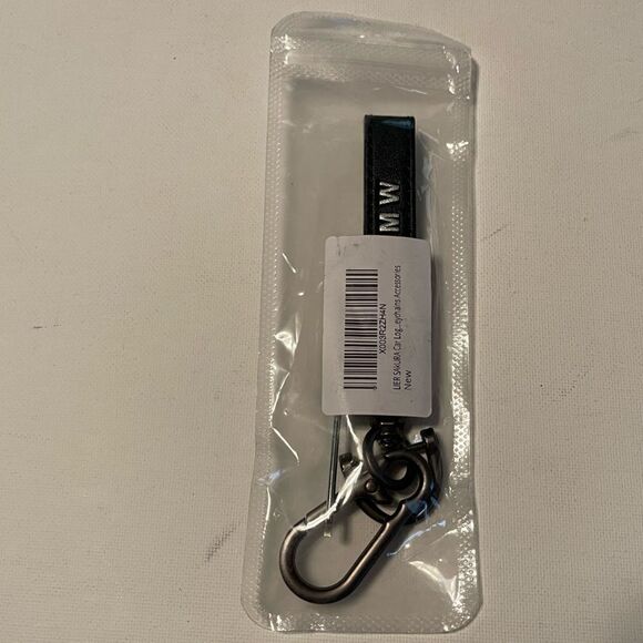 BMW Key Fob Keychain in Black Leather NWT - Picture 5 of 5